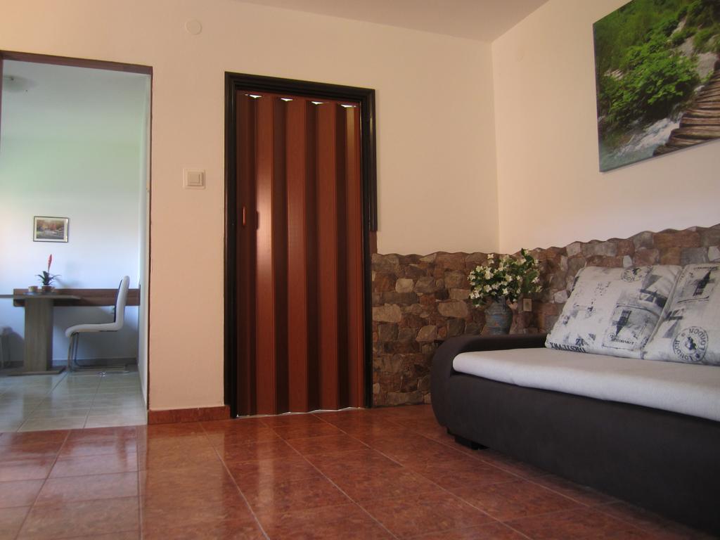 Villa Helena Pula Luaran gambar